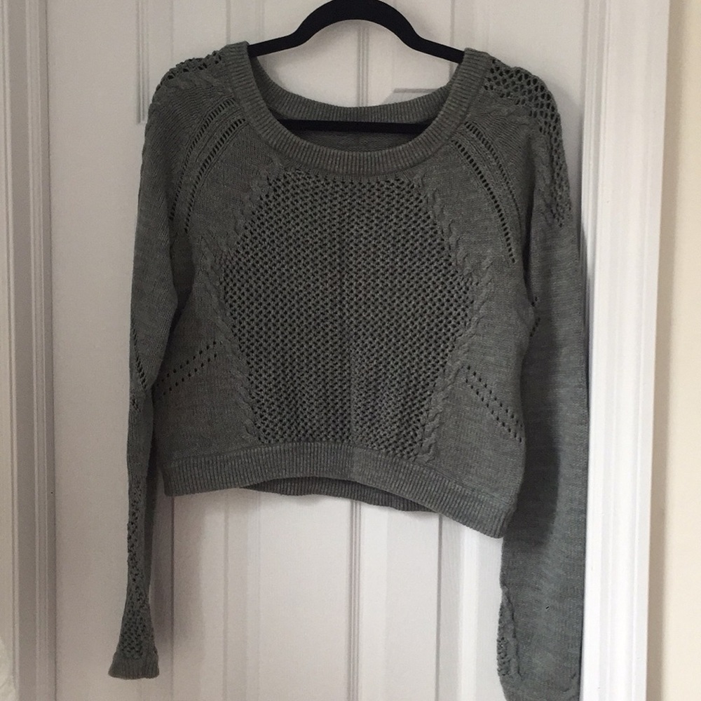 Lululemon Khaki Green Cropped Sweater